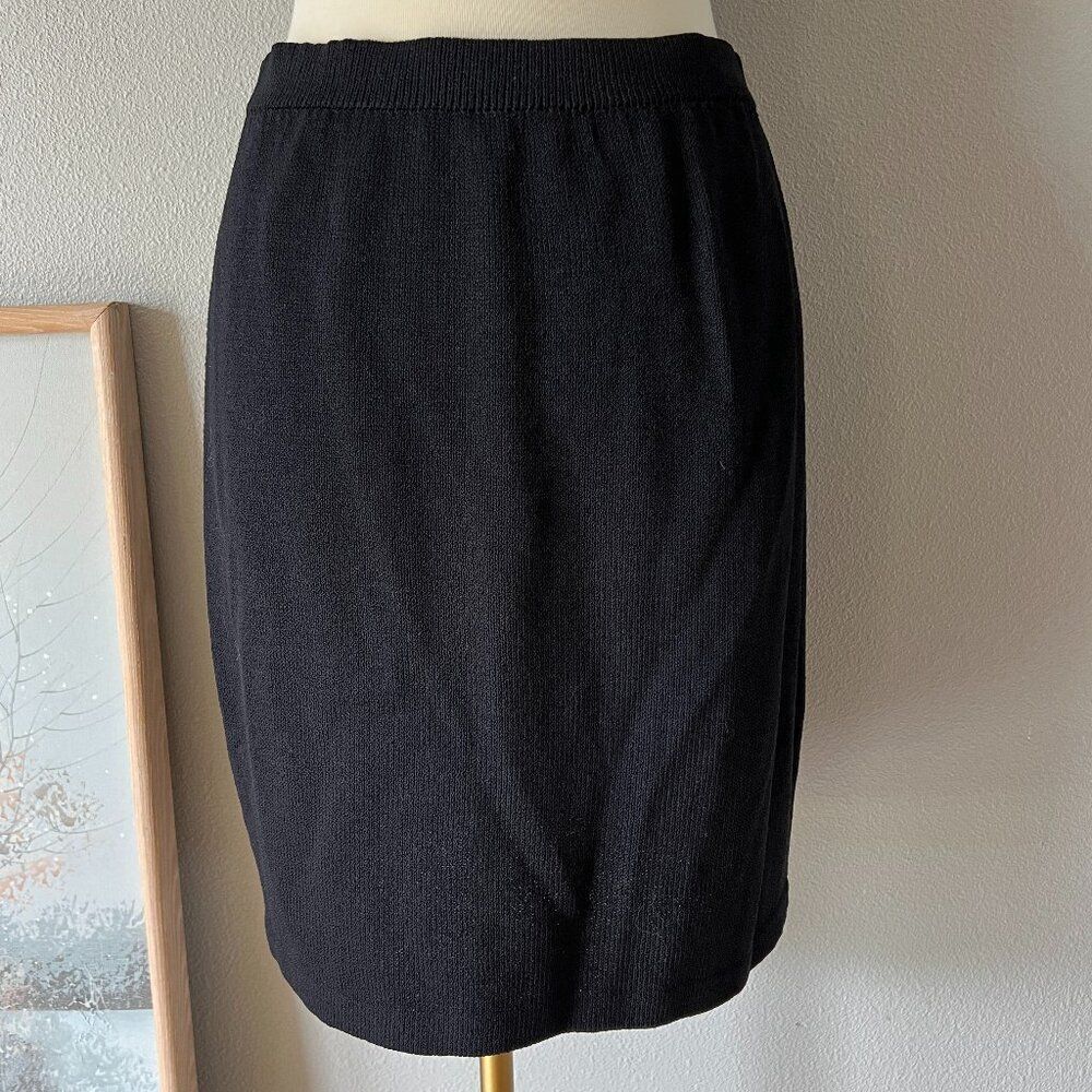 St John Basics black label santana knit knee length skirt size 6 wool‎ blend
